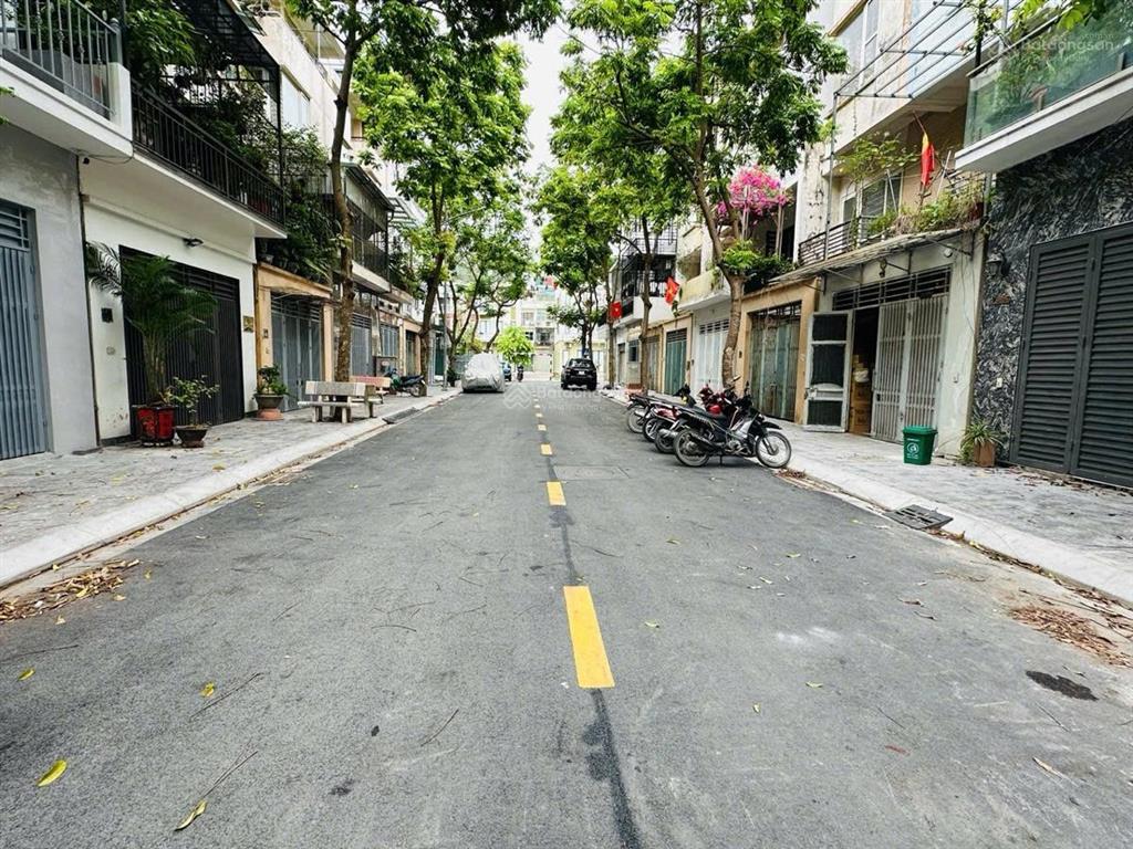 Bán gấp liền kề văn phú 80m2 5 tầng hàng f0 chưa qua đầu tư, đường ô tô tránh vỉa hè kinh doanh 19t