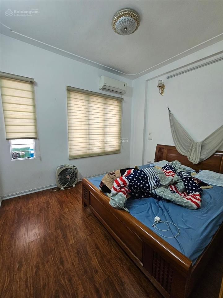Bán gấp căn 33m2 4 tầng cuối đường nguyễn khuyến, tài chính 6 tỷ, ngõ rộng thoáng, nhà dân xây