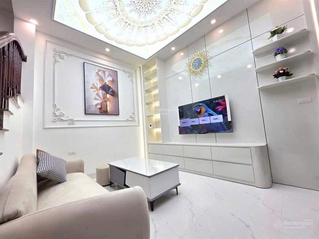 Chính chủ bán nhà ngõ 81 nghĩa lộ yên nghĩa 35m2 4 tầng tặng full nội thất đẹp chỉ 6.5 tỷ