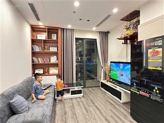Cho thuê căn 2n tk2 tòa tokin 2 full nội thất siêu đẹp  vào ở được luôn  căn giá tốt