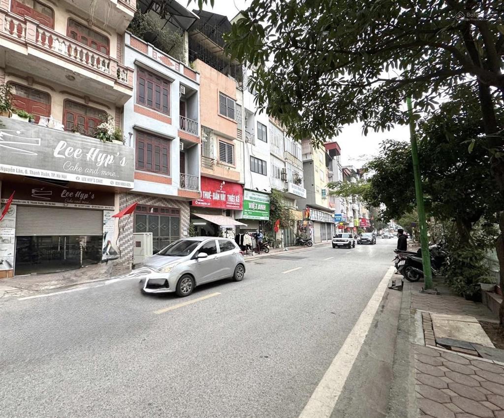 Mặt phố nguyễn lân 62m2 mặt tiền 8m lô góc vỉa hè rộng 3 oto tránh kinh doanh sầm uất  0974 469 ***