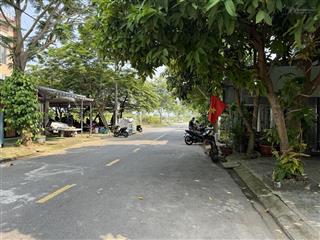 Bán đất đường 7m5 hướng đông sát sông khu bá tùng hòa quý