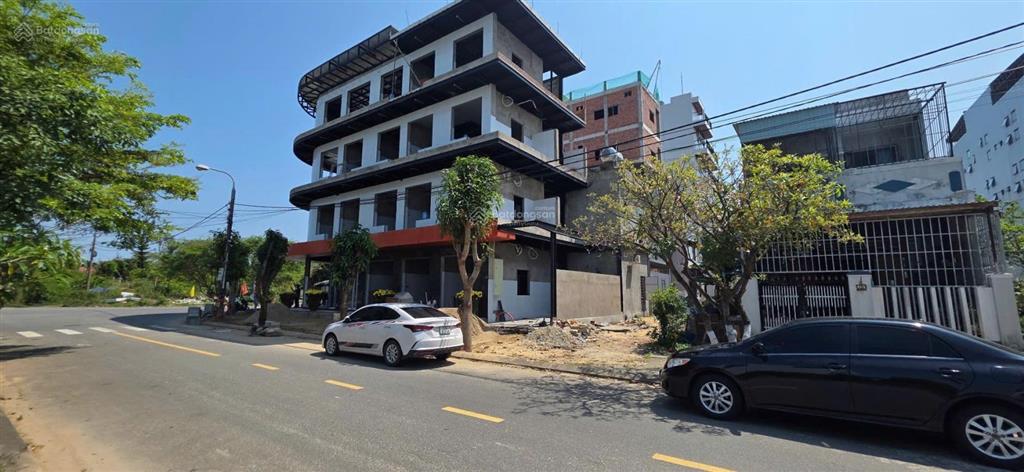 Bán đất đường 7m5 nguyễn minh châu làng đại học