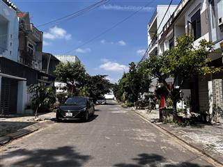 Bán đất đối lưng võ chí công, ngay gần chung cư fpt