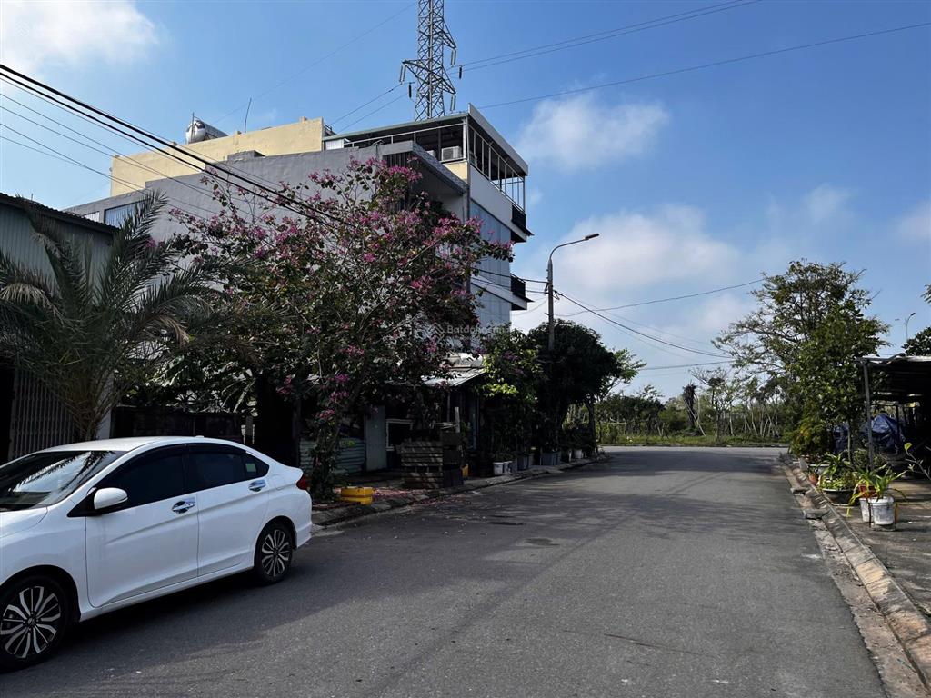 Bán đất khu đô thị võ chí công ngày cầu khuê đông đường phi bình 2