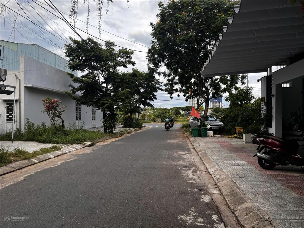 Chào bán lô đất sát làng đại học hòa quý đường nguyễn tuyển