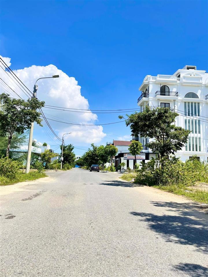 Bán đất khu đô thị võ chí công nối dài ngay cầu khuê đông