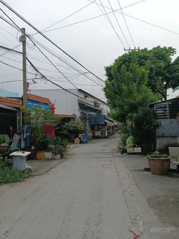 Nhà gần nguyễn thị ngâu hẻm xe hơi 48m2  2.1 tỷ vào 2 xẹt ngắn, xe hơi vào tận nơi