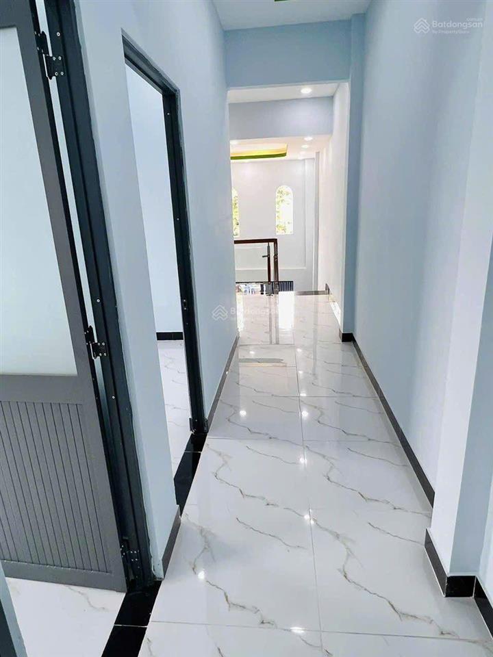 Nhà mặt tiền kinh doanh ttt12 bis  đường nhựa 12m2  67m2  giá 2.95 tỷ