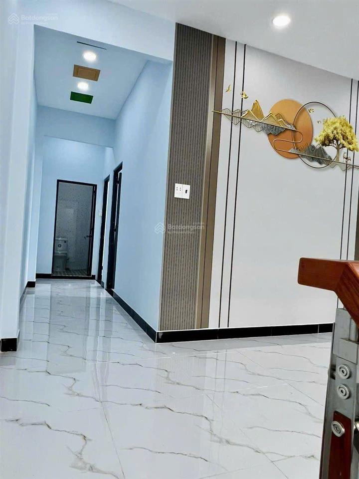 Nhà mặt tiền kinh doanh ttt12 bis  đường nhựa 12m2  67m2  giá 2.95 tỷ