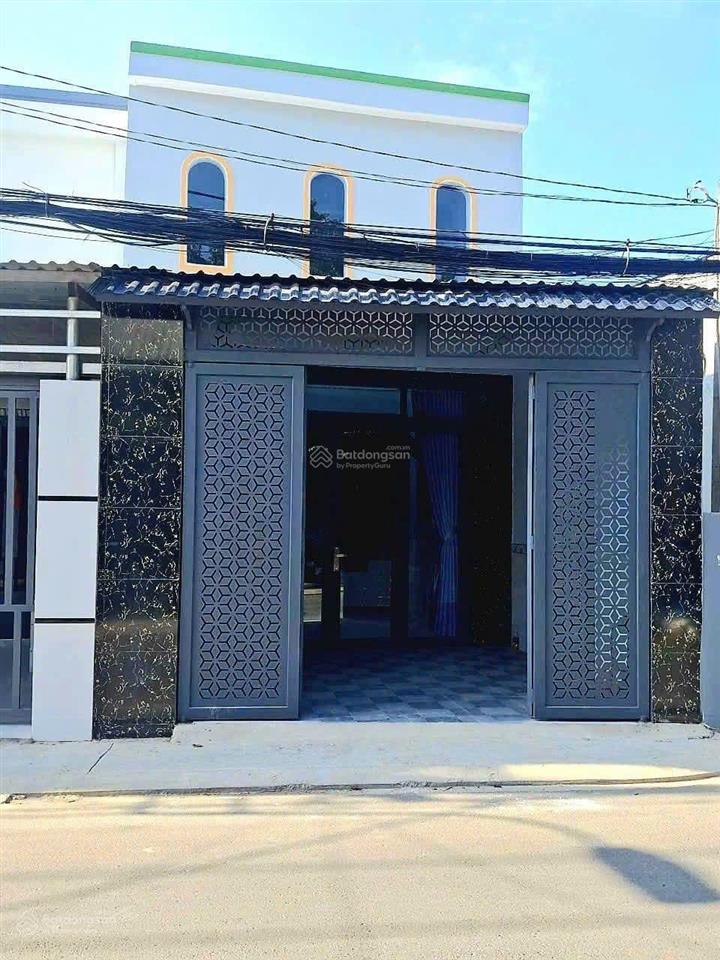 Nhà mặt tiền kinh doanh ttt12 bis  đường nhựa 12m2  67m2  giá 2.95 tỷ