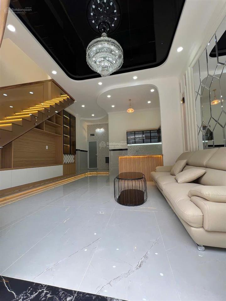 Bán nhà 1/ huỳnh thị na gần ngã 3 đông quang  hẻm xe ô tô  giá 2.75 tỷ