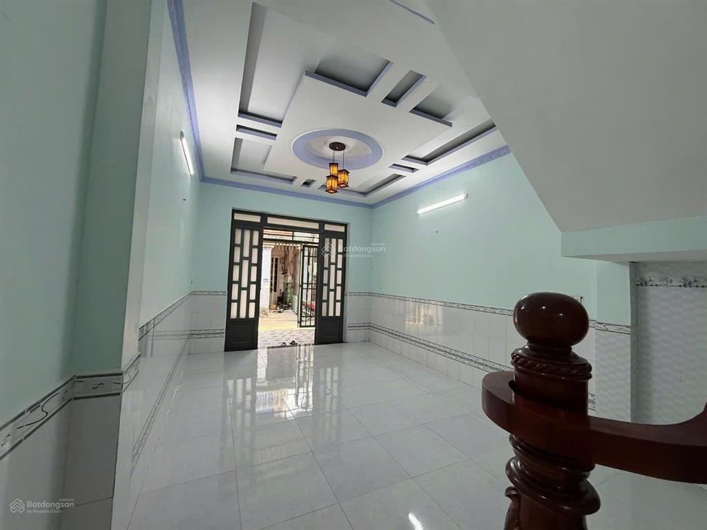 Nhà bà điểm gần chợ đầu mối hóc môn  hẻm oto  64m2  giá 3.55 tỷ