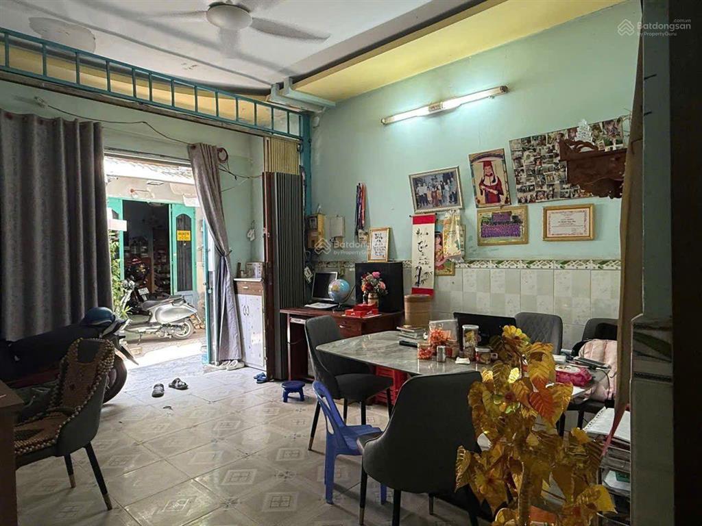 3.05 tỷ  nhà 2 tầng 3pn  48m²  xã bà điểm  hóc môn