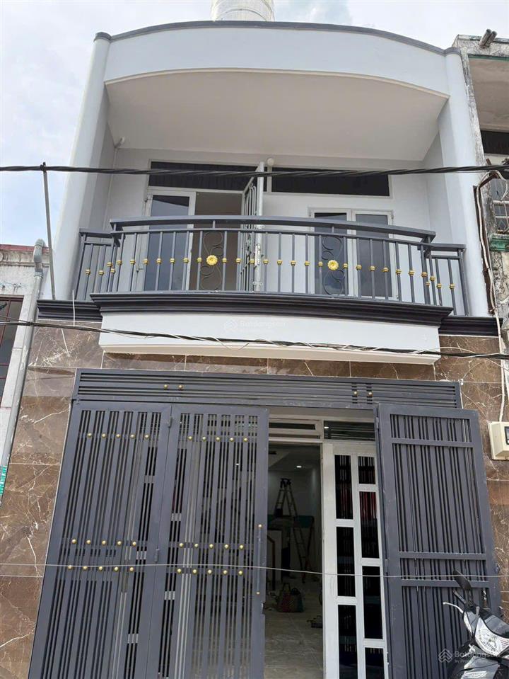 3.85 tỷ  hẻm ô tô  gần bến xe an sương nhà đẹp xách vali vào ở ngay
