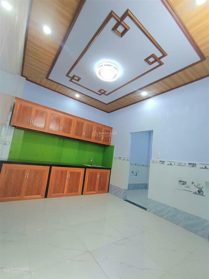 Bán nhà shr 105m2  trung tâm hóc môn chỉ 3 tỷ