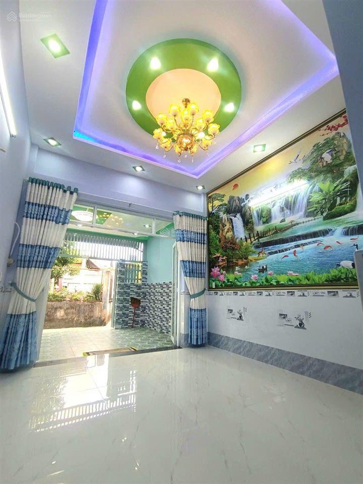 Bán nhà shr 105m2  trung tâm hóc môn chỉ 3 tỷ