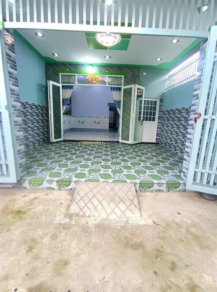 Bán nhà shr 105m2  trung tâm hóc môn chỉ 3 tỷ