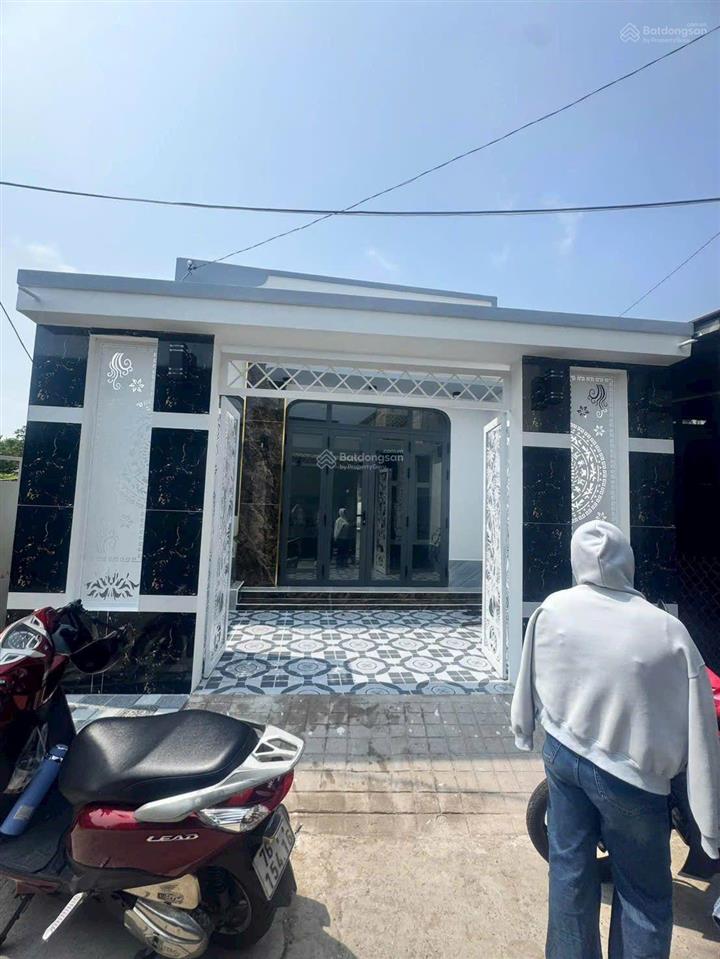 Nhà shr dương công khi gần ngã ba hồng châu, hóc môn  giá 3.3 tỷ tl