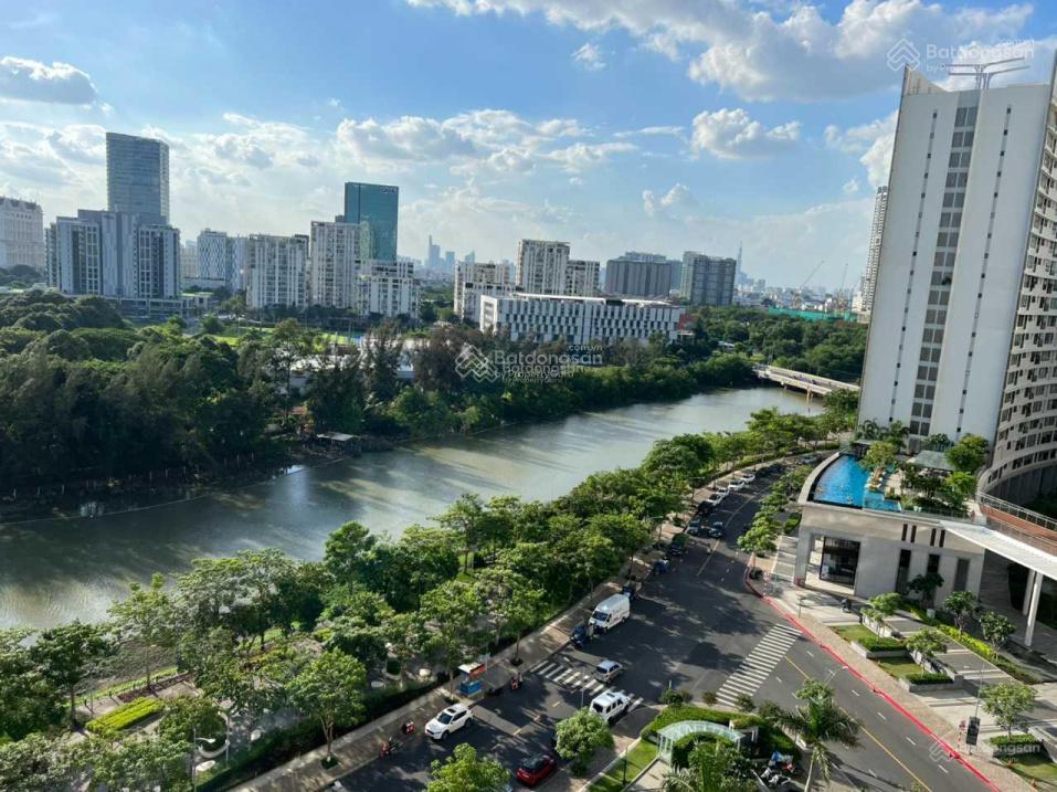 Midtown m5 2pn giá 9.9 tỷ view biệt thự  0901 364 ***