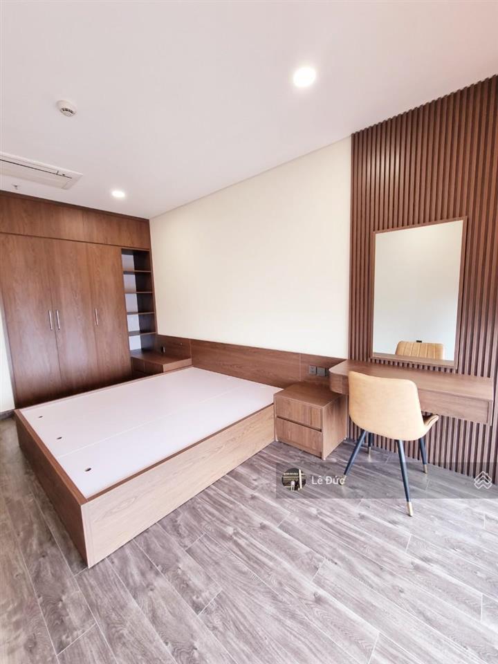 Cc cho thuê ch 3pn đồ cơ bản tòa n01  t2  ngđ   0924 691 ***