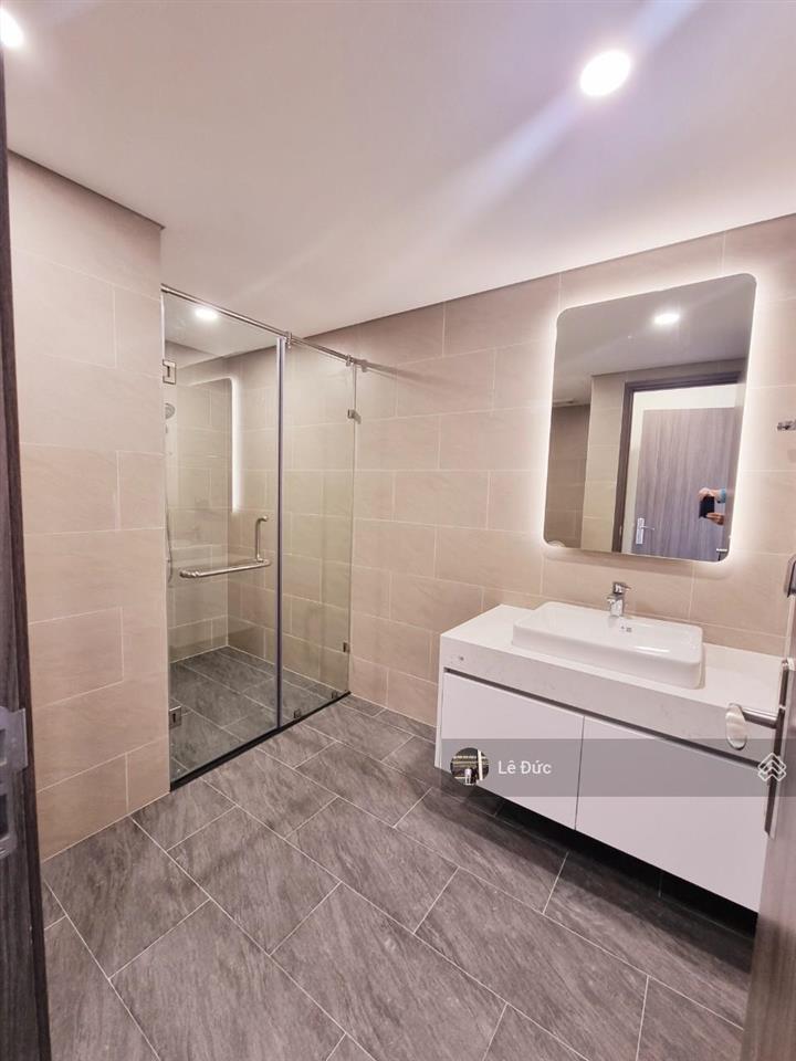 Cc cho thuê ch 3pn đồ cơ bản tòa n01  t2  ngđ   0924 691 ***