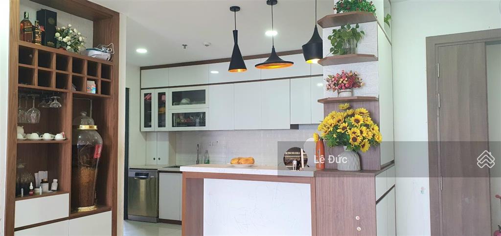 Cc bán nhanh ch 3pn 130m2 view hồ căn góc tòa n03t3   0924 691 ***