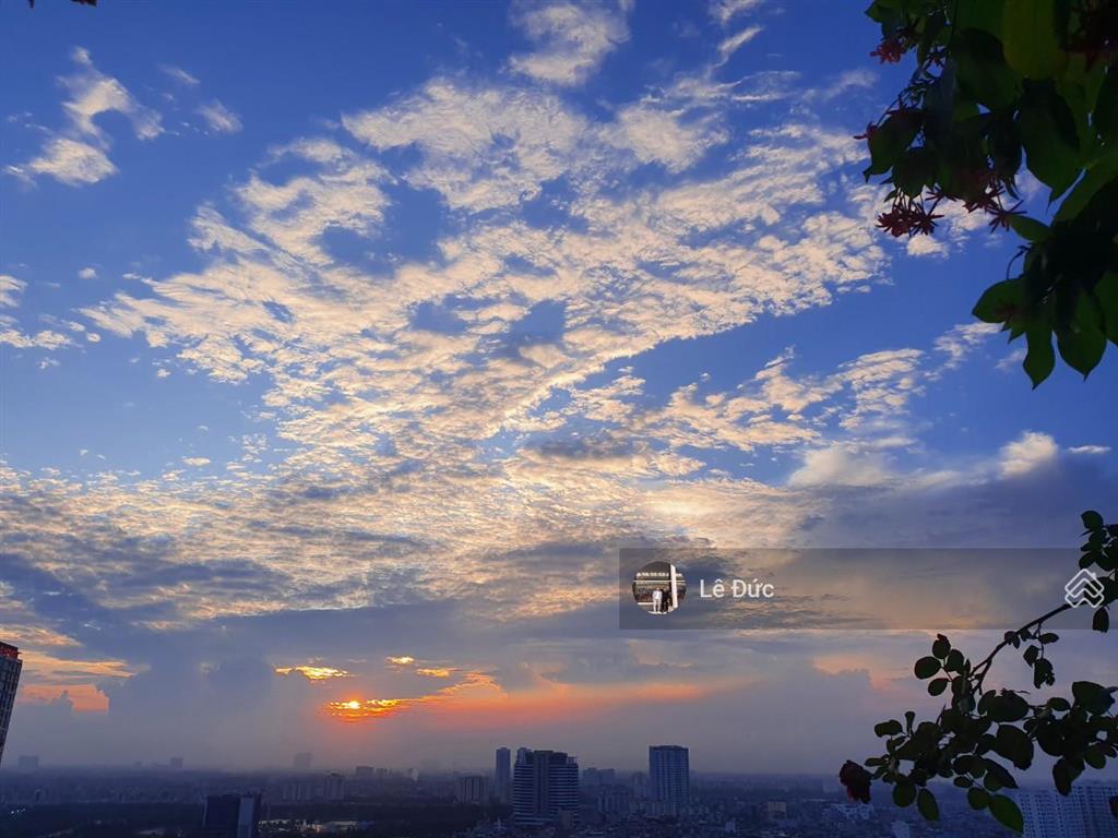 Cc bán nhanh ch 3pn 130m2 view hồ căn góc tòa n03t3   0924 691 ***