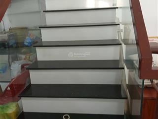 Tôi chính chủ bán nhà 2 lầu 1 trệt. ngay trung tâm hiệp thành. khu k8. đường truong định.