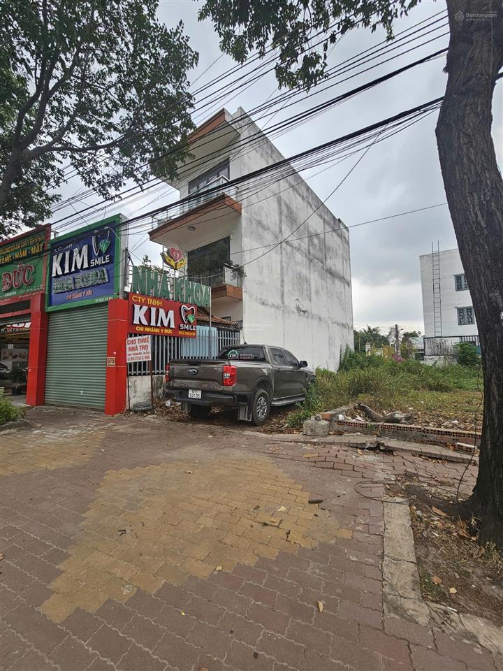 Án đất mặt tiền đường nguyễn chí thanh  thủ dầu một, bình dương  0902 341 ***