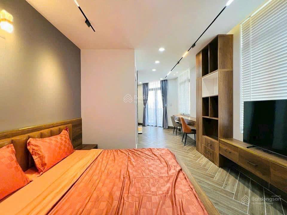 Siêu phẩm căn góc 2 mặt tiền hẻm xe hơi thống nhất, p10, gò vấp full nt thang máy