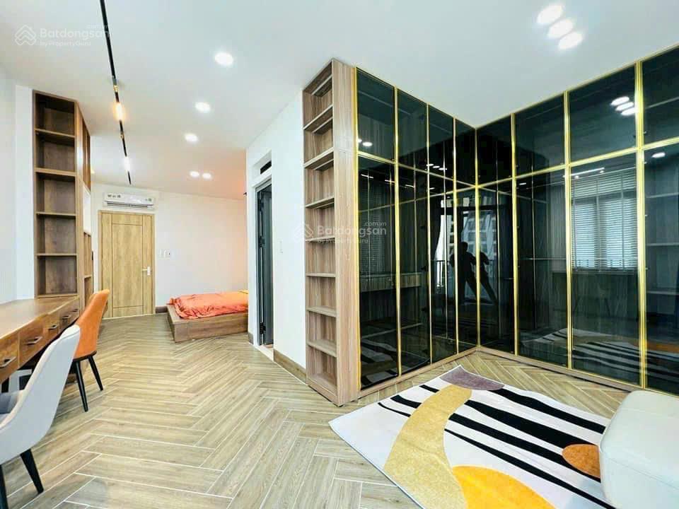 Siêu phẩm căn góc 2 mặt tiền hẻm xe hơi thống nhất, p10, gò vấp full nt thang máy