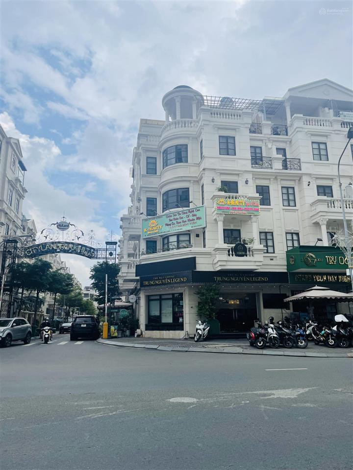 Lên sóng cặp nhà phố mặt tiền nguyễn văn lượng cityland park hills giá chỉ 58 tỷ