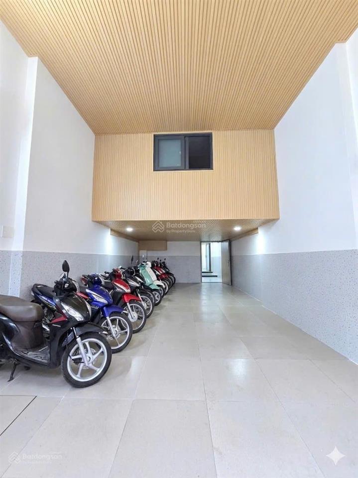 Mở bán tòa căn hộ dv  cỗ máy in tiền 850tr/năm,  a toàn 0977 178 ***