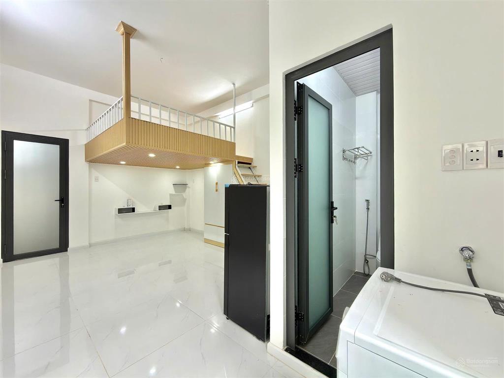 Mở bán tòa căn hộ dv  cỗ máy in tiền 850tr/năm,  a toàn 0977 178 ***