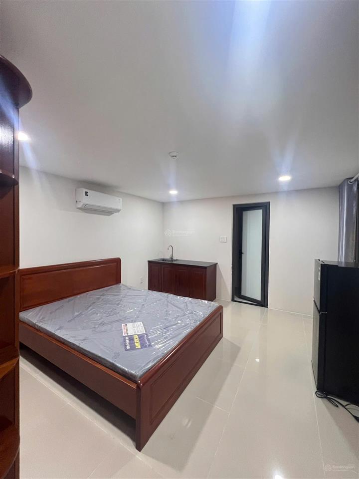 Cho thuê chdv sát bên đại học văn lang đầy đủ nt, l/h 0977 178 ***