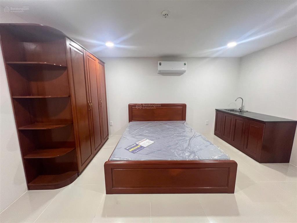 Cho thuê chdv sát bên đại học văn lang đầy đủ nt, l/h 0977 178 ***
