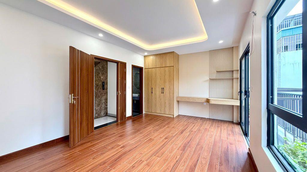 (ĐẸP HIẾM-ÔTÔ ĐỖ CỬA) Bán nhà Phố Xuân Đỉnh: 40m/ 6tầng thang máy/ MT 5.7m 16.2 Tỷ
