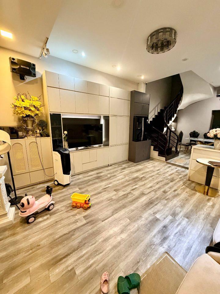 PHÂN LÔ Ô TÔ TRÁNH-Phố Trung Kính: 47/50m x 5tầng, MT 5m 21.5 tỷ, mới đẹp ở ngay, gần phố -LH 0987881444