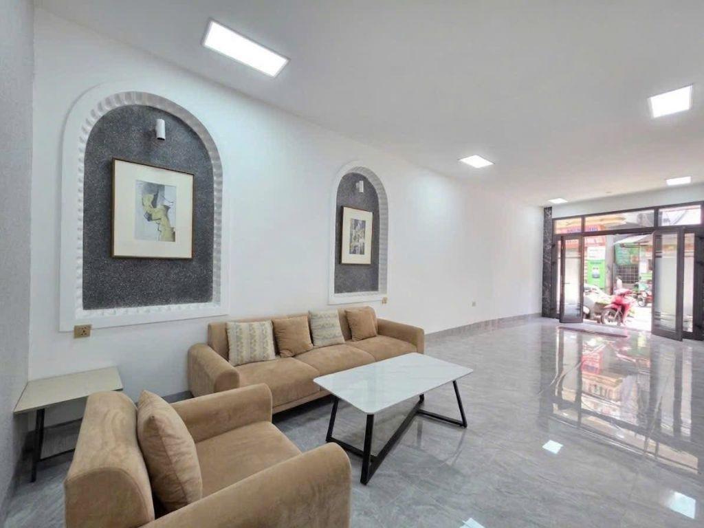 Bán nhà Mặt Phố Văn Chương: 52m/ 8T thang máy 21 tỷ, Mới đẹp, ở sướng, KD sầm uất  - LH 0987881444