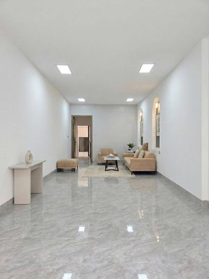Bán nhà Mặt Phố Văn Chương: 52m/ 8T thang máy 21 tỷ, Mới đẹp, ở sướng, KD sầm uất  - LH 0987881444