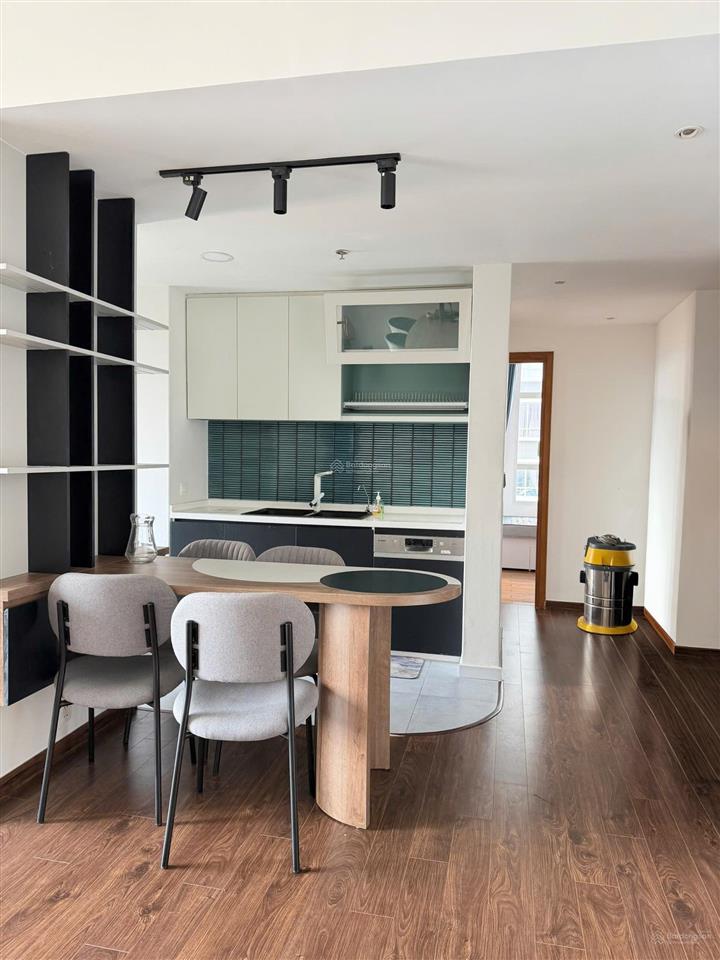 Hàng hiếm  còn sót lại  3pn sunrise city south  106 m2  căn góc 23 trd  vào ở ngay