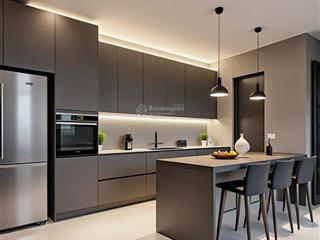 Bán căn 2pn sunrise city, 99 m2  7.6 tỷ  sẵn sổ hồng