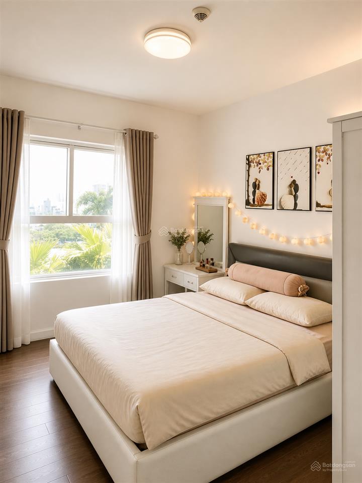1pn sunrise city, 56 m2, 4,8 tỷ. còn giá tham khảo tốt trong khu vực không?