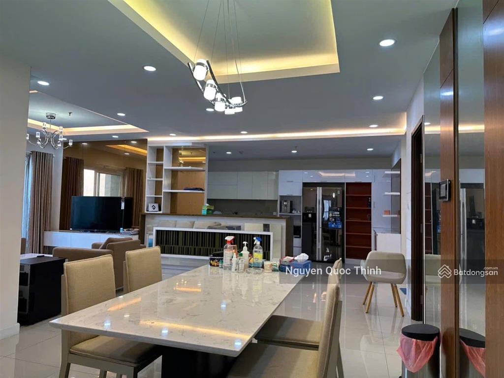 Cho thuê 3pn sunrise city central, 147 m2, view đông, nhà rất đẹp, cho thuê 35 trđ/tháng