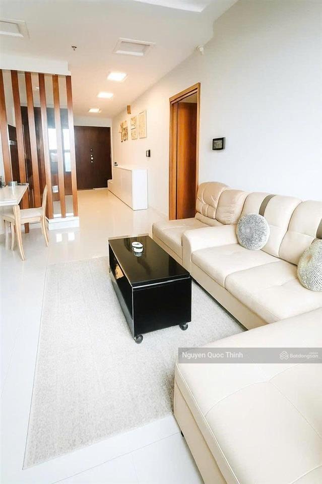 Cho thuê tại sunrise city 2pn, 17,5 triệu/th, 76m2, hàng hiếm