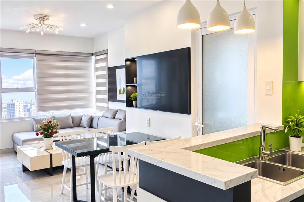 1pn 56m2, giá 15 triệu/th tại sunrise city, q7, hcm