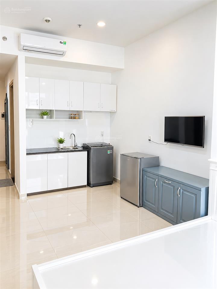 Cho thuê căn hộ studio 35.3m2, tại sunrise city north, 11 triệu/th