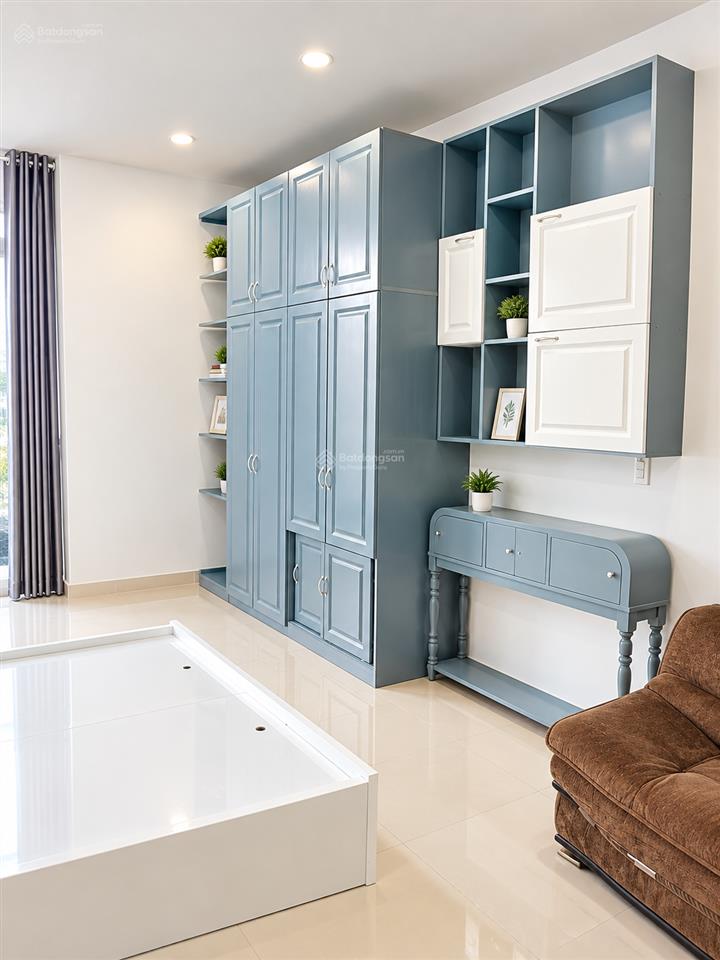 Cho thuê căn hộ studio 35.3m2, tại sunrise city north, 11 triệu/th