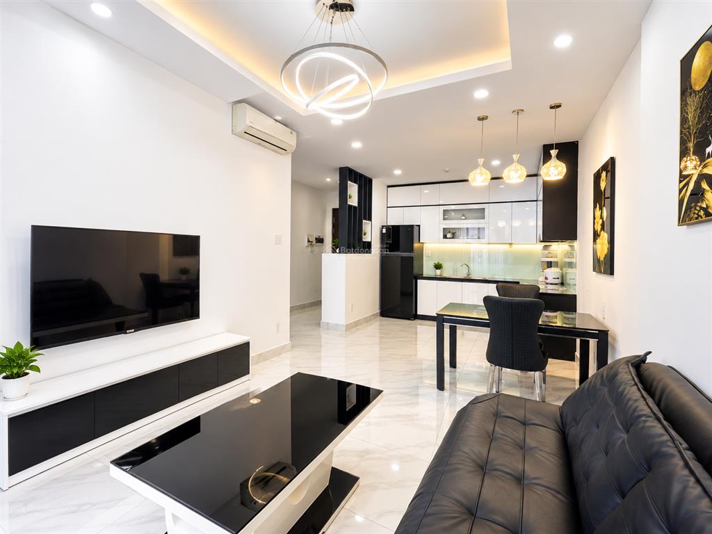 Cho thuê cc 76m2 tại sunrise city view, 18 triệu/th, 2pn, 2wc, full nội thất